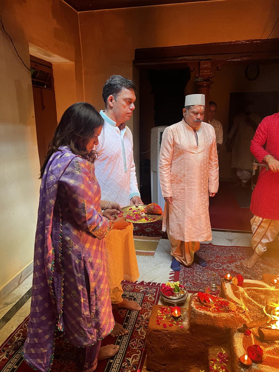 Pandit Chandrashekhar Sharma's Team