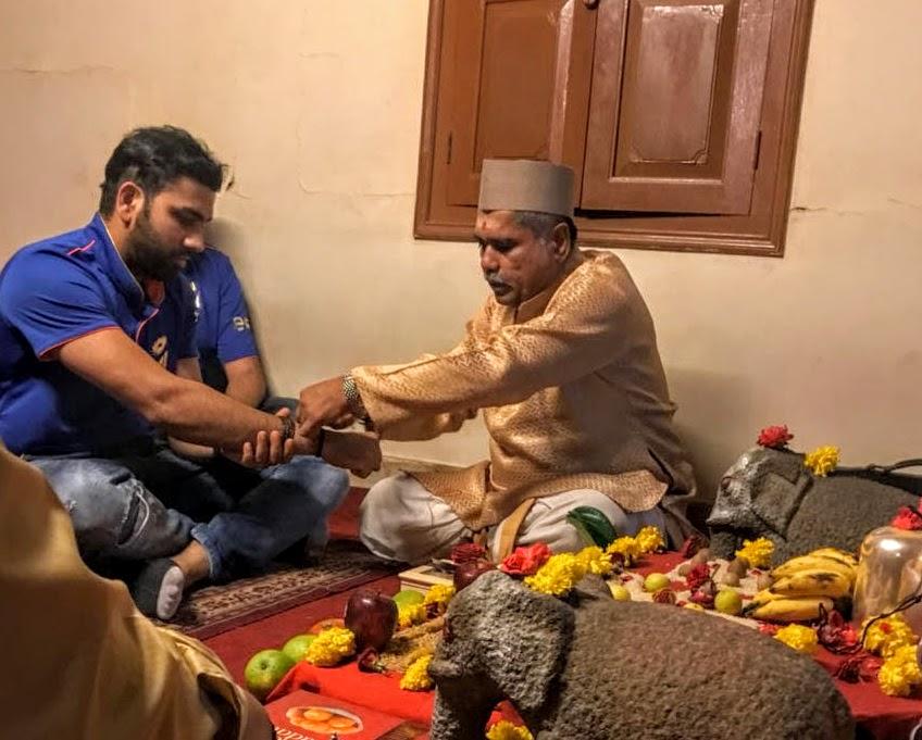 Pandit Chandrashekhar Sharma's Team